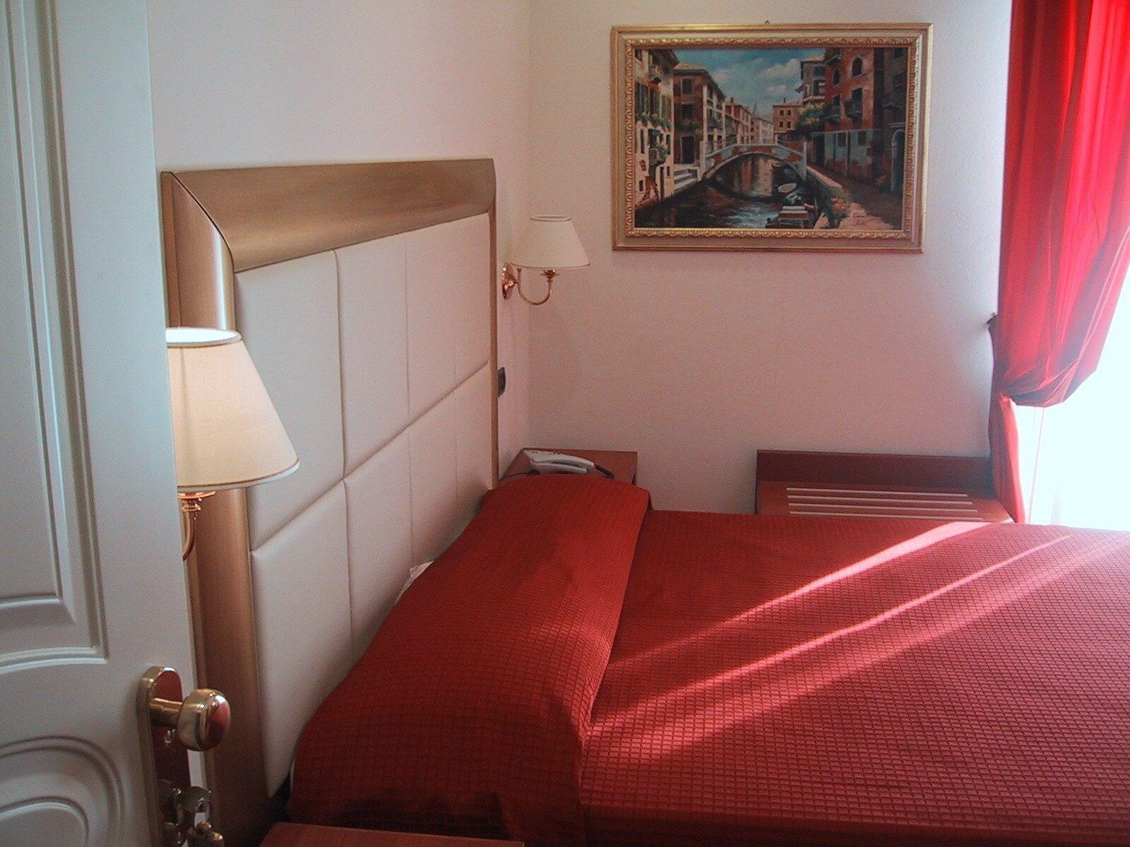 Hotel Metropolitan Беллария-Иджеа-Марина Экстерьер фото